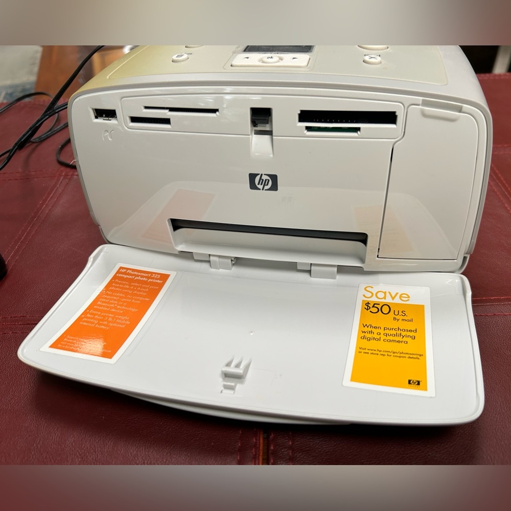 HP White Photosmart 325 Printer with Card Slots